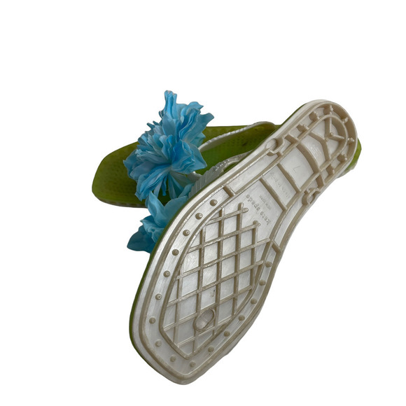 KATE SPADE BELLA JELLY FLIP FLOPS LIME GREEN W/BLUE FLOWERS - Picture 6 of 7